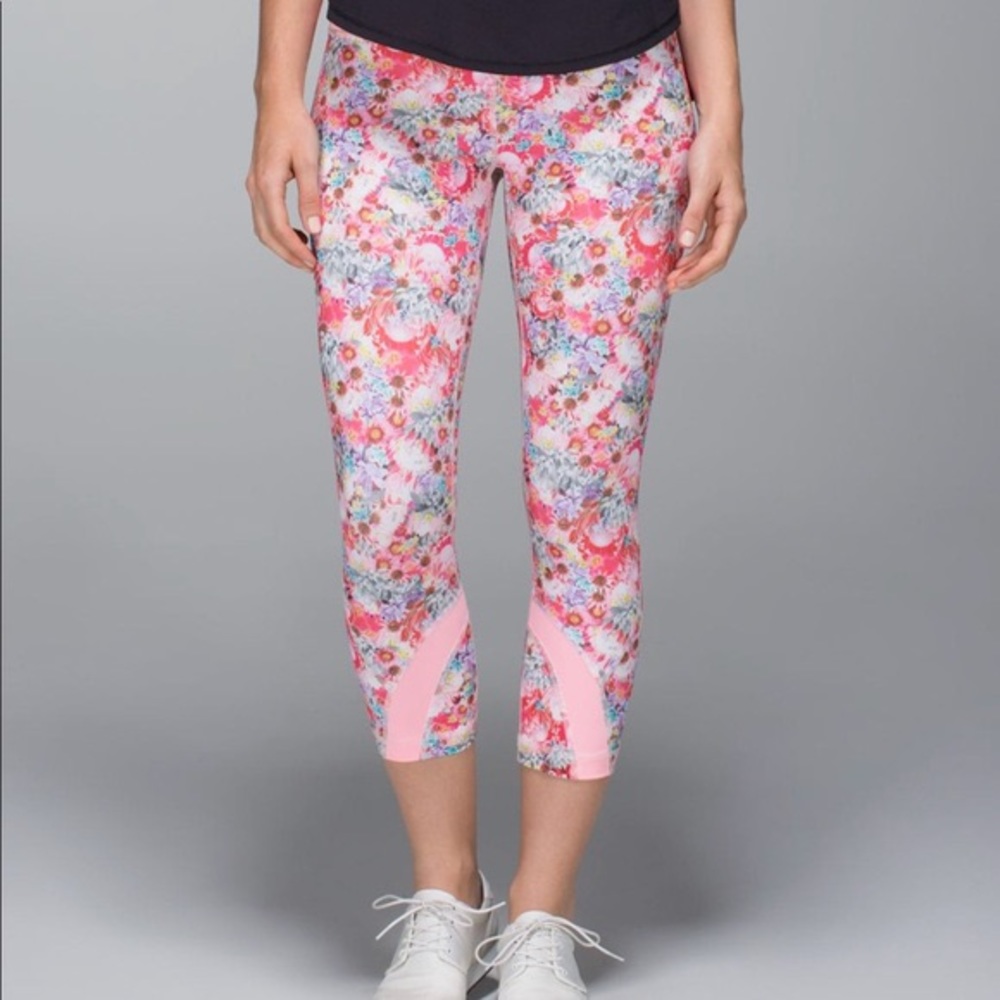 Lululemon ‘Inspire’ crop